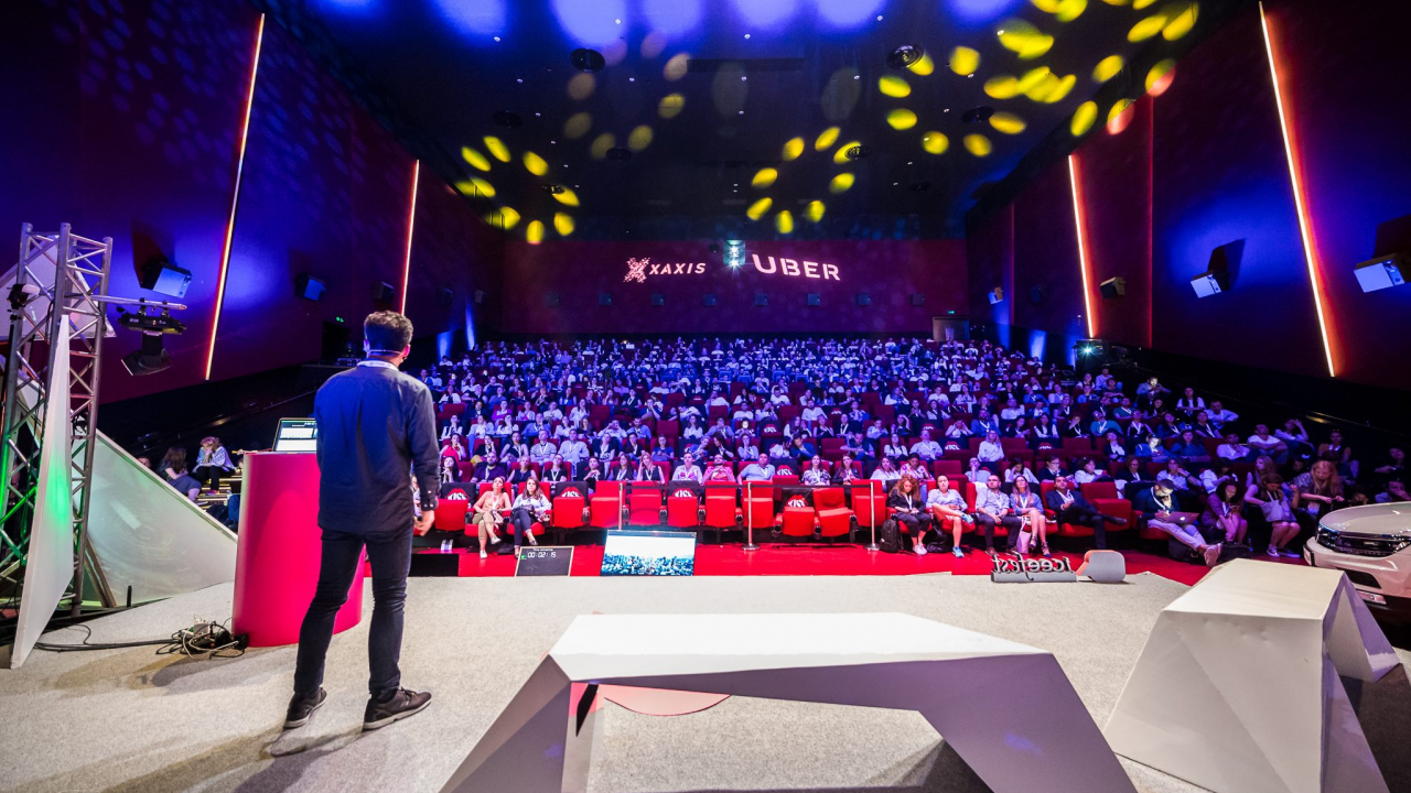 15 finaliști în competiția 200 Seconds of Fame