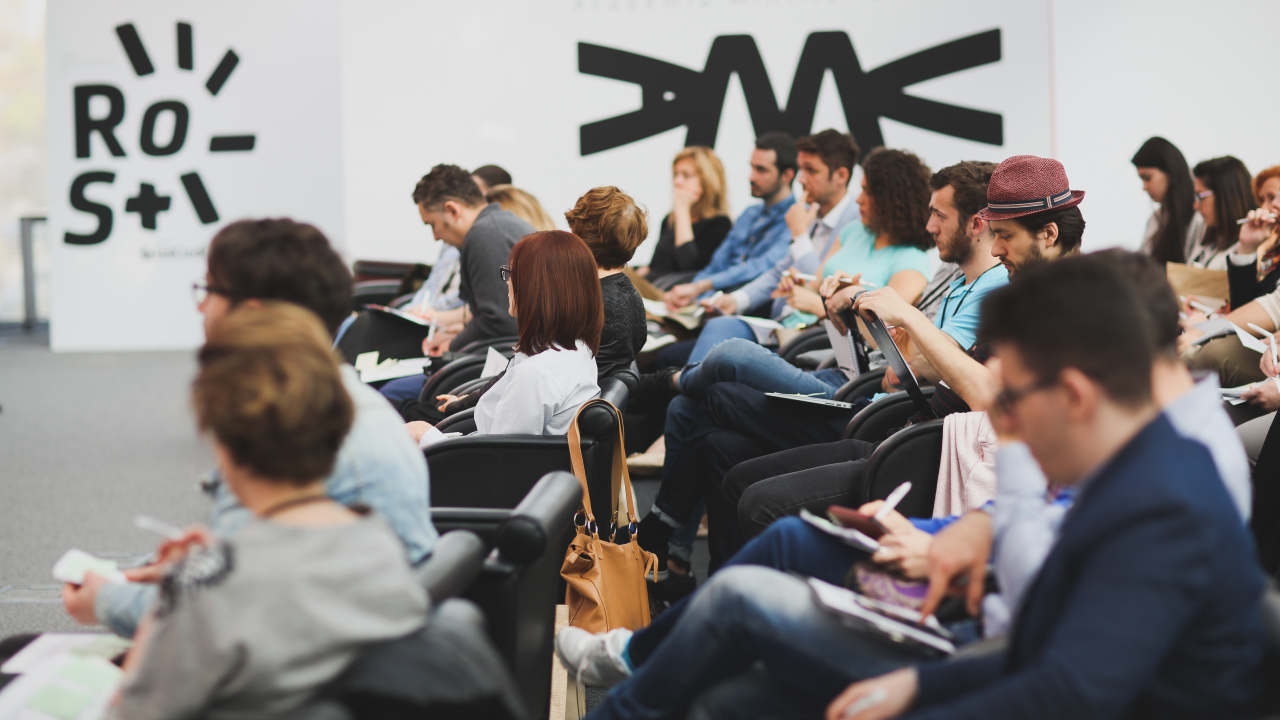 50 de antreprenori au absolvit cursurile Academiei Minților Creative