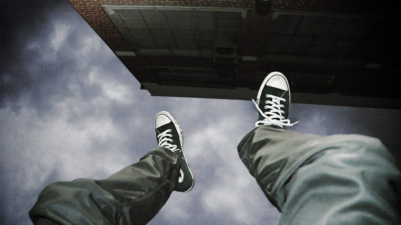 Țineți-vă de ce puteți și pregătiți-vă pentru impact