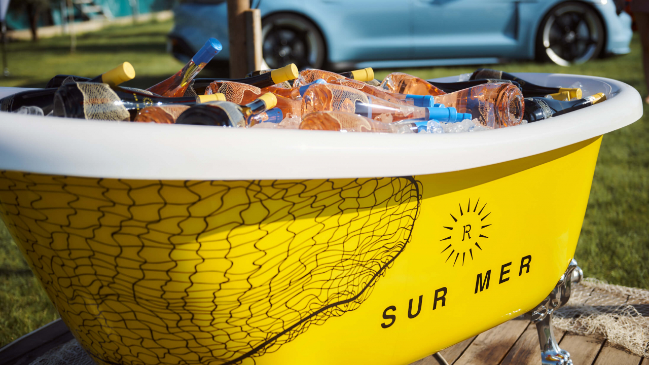 Vinurile săptămânii: Sur Mer (Rasova), vara cu briză într-un pahar