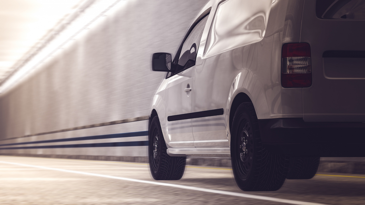 Piața locală de vehicule comerciale rulate: ce utilaje preferă românii