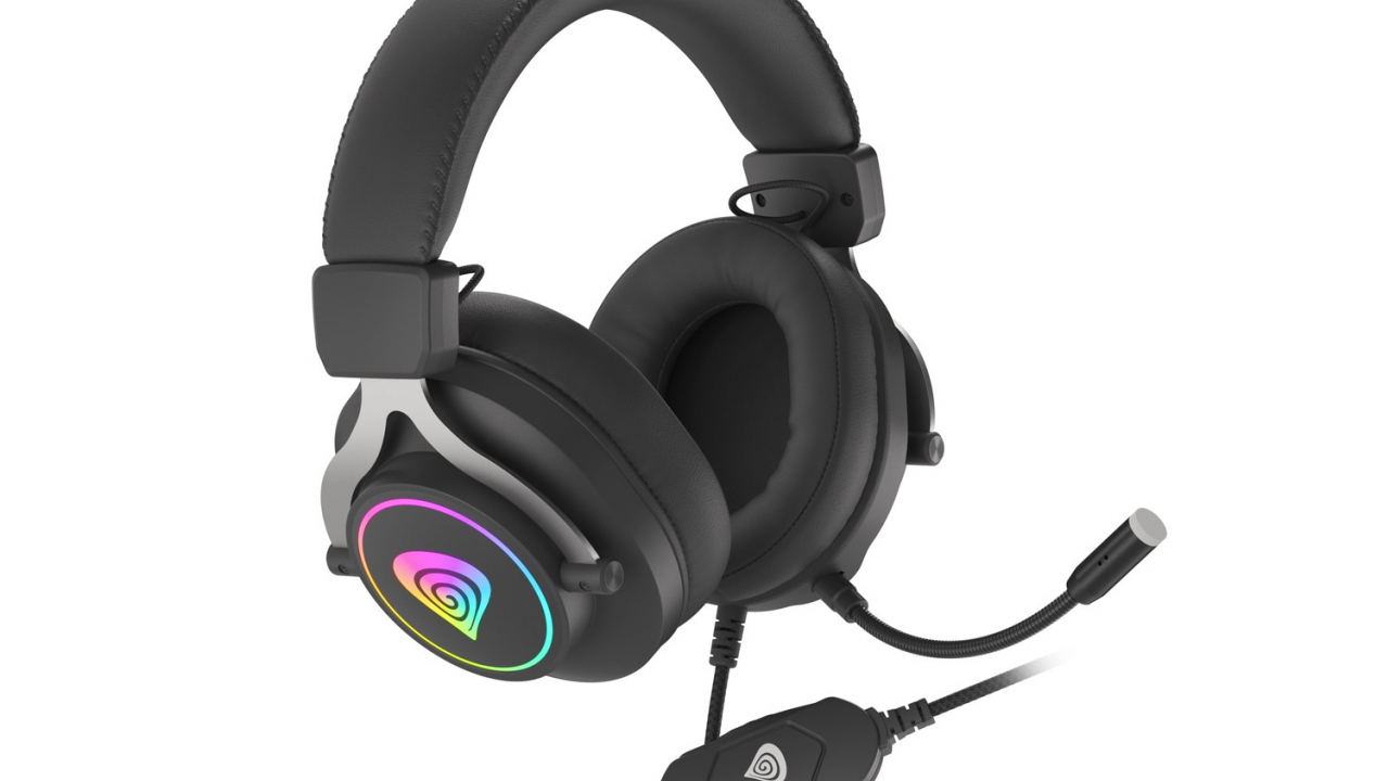 Căștile pentru gaming și videoconferințe pe care nu dai cât un salariu