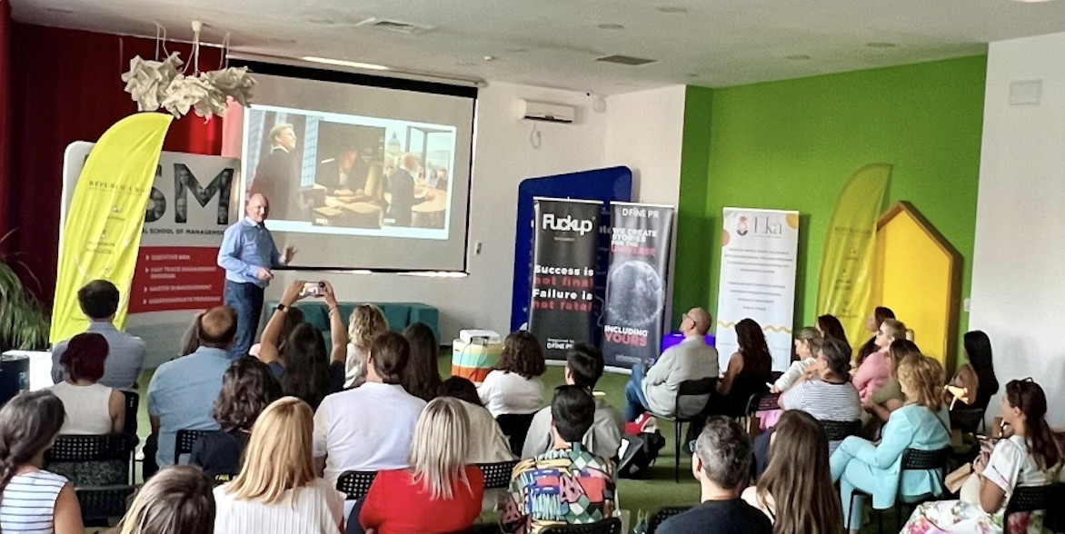 Fuckup Nights ajunge la a 26-a ediție. Ce lecții au împărtășit participanții