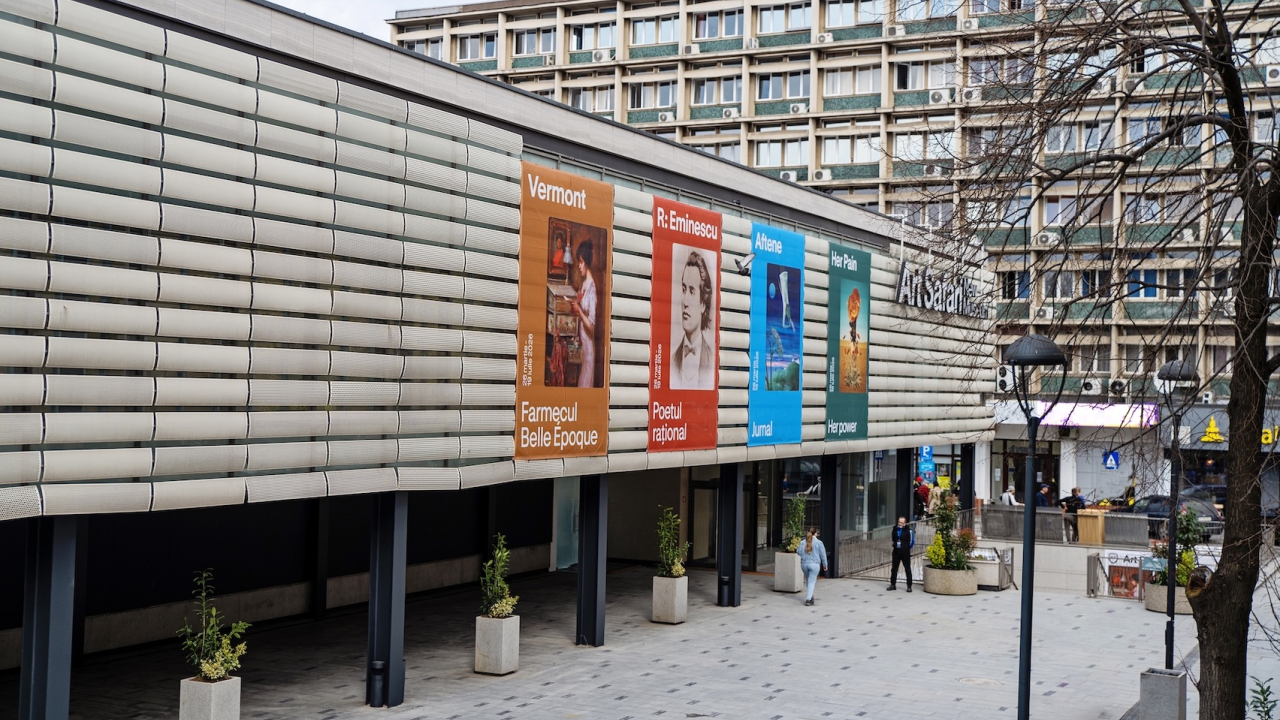 Art Safari s-a deschis în Amzei 13 și are un nou program expozițional până pe 19 iulie