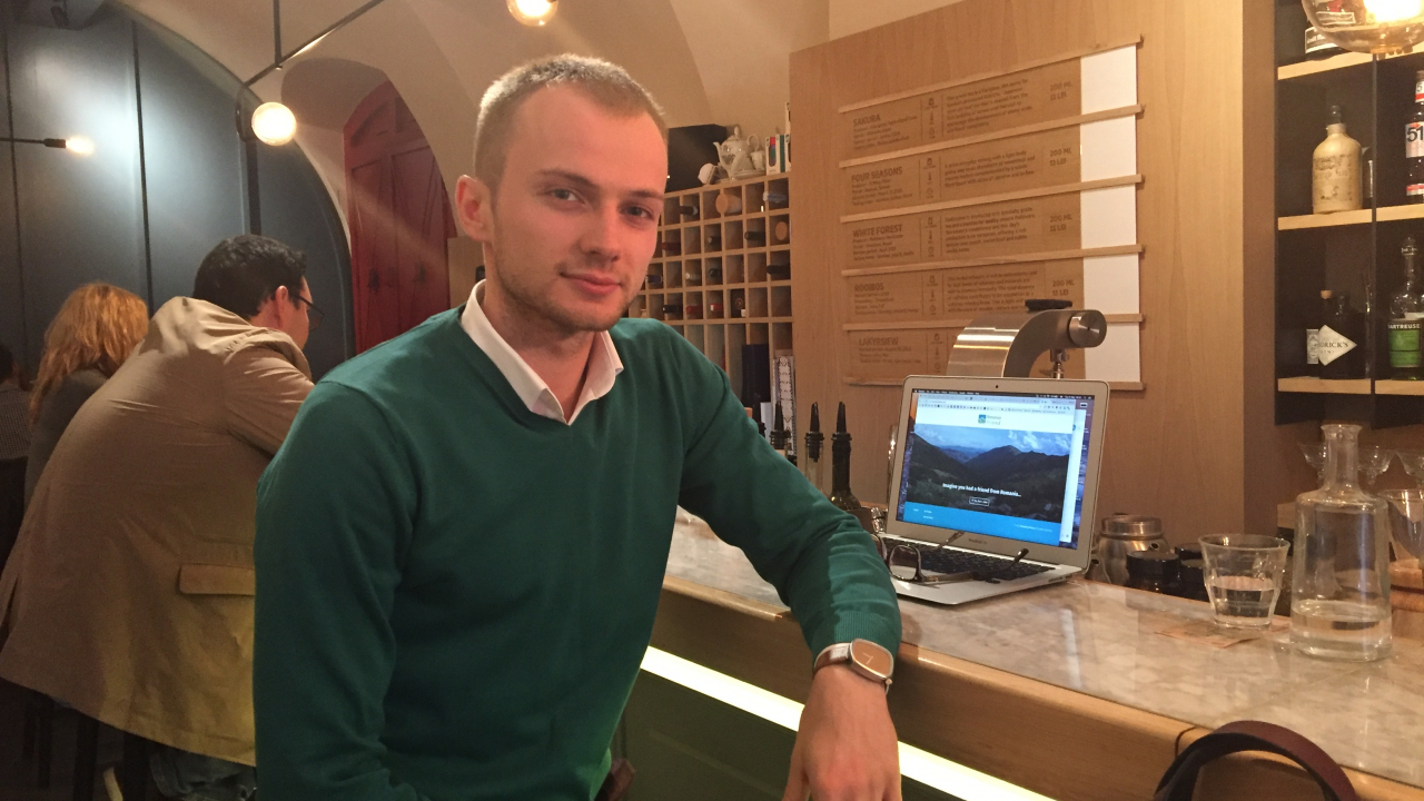 Avocatul pasionat de travel care aduce turiști străni în România