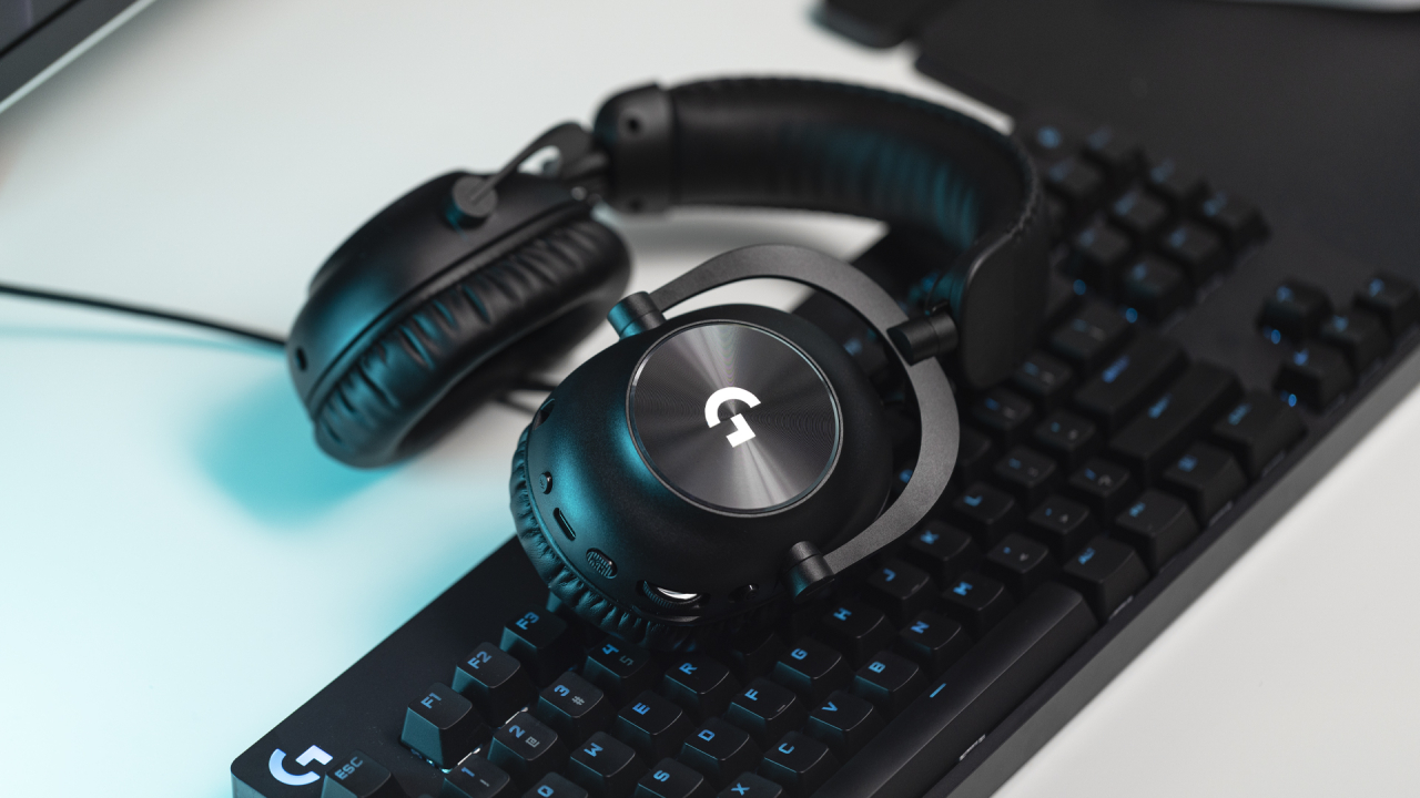 Logitech lansează căștile Logitech G Pro X 2 Lightspeed pentru esports
