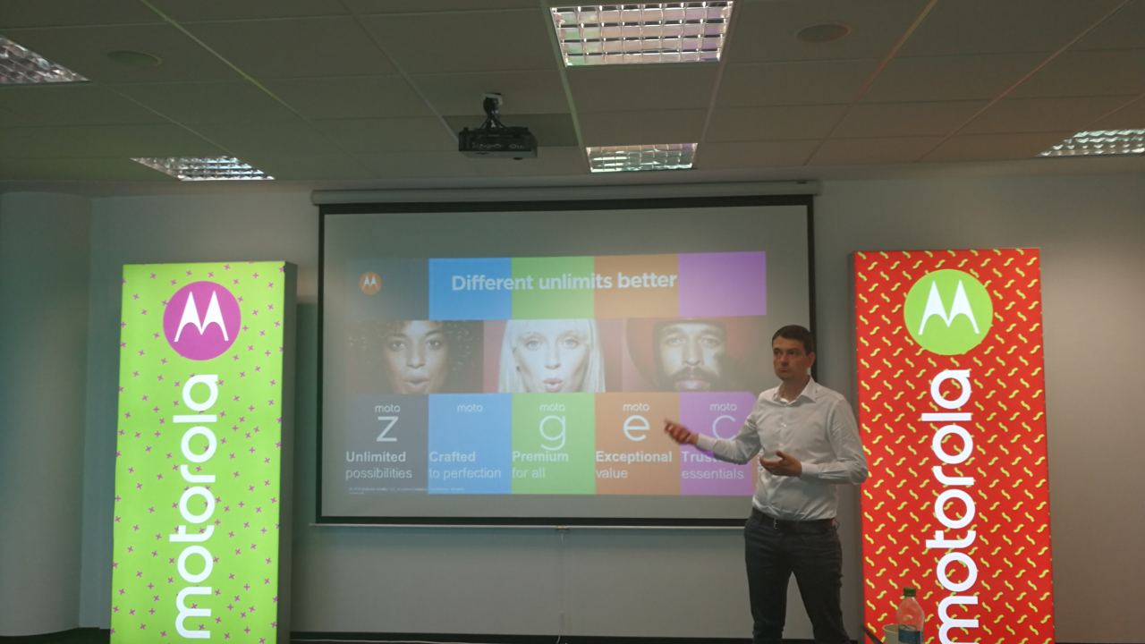 Reîntoarcerea Motorola - Lenovo decide să readucă brandul pe piață