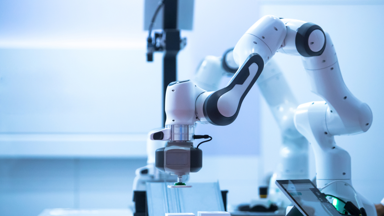 Testare pentru soluții AI și de robotică pentru sănătate prin TEF Health