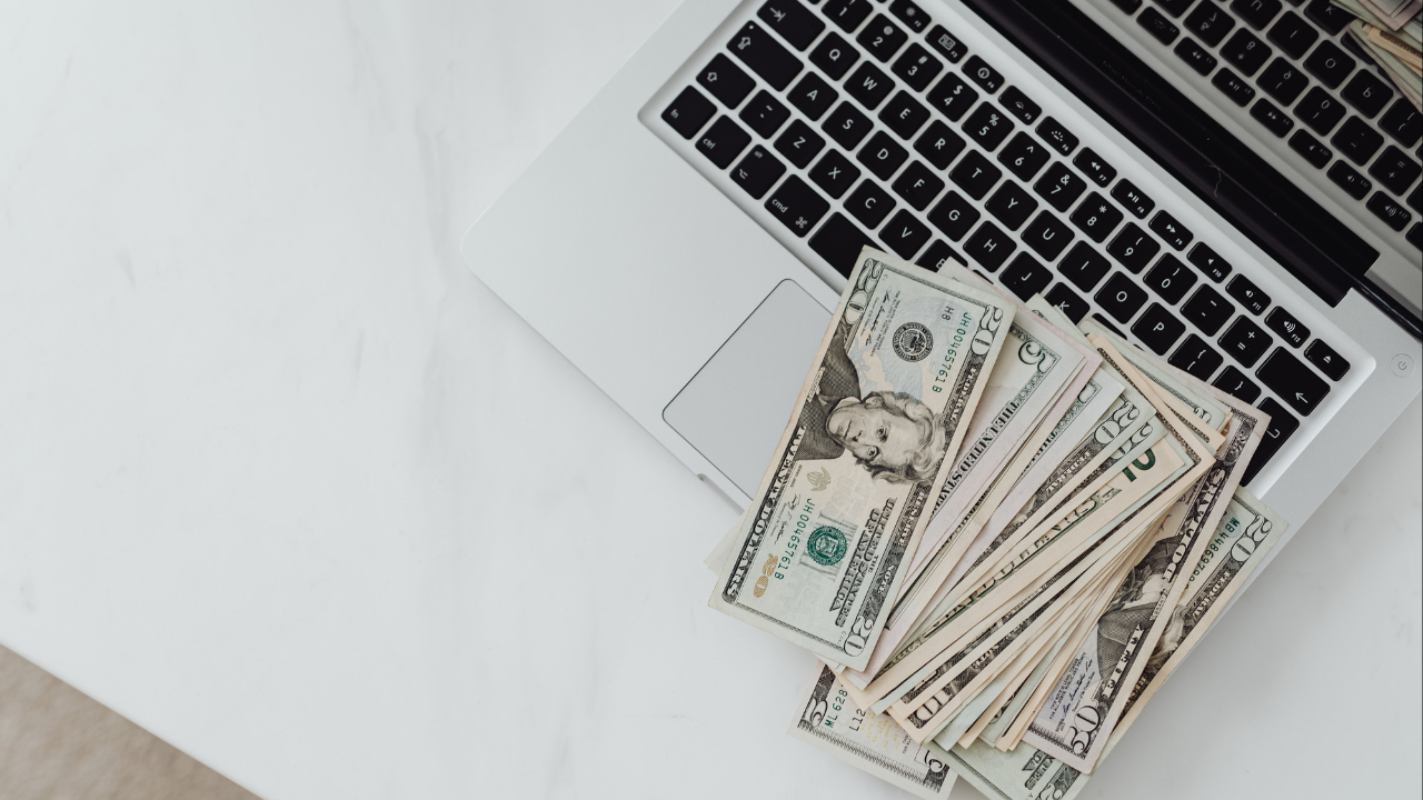 Credite de peste 1 miliard de lei pentru IMM-uri printr-un parteneriat BCR cu Banca de Investiții și Dezvoltare