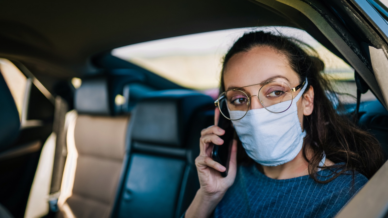 Bolt: campanie pentru purtarea măștii. Ce măsuri ia pentru șoferi