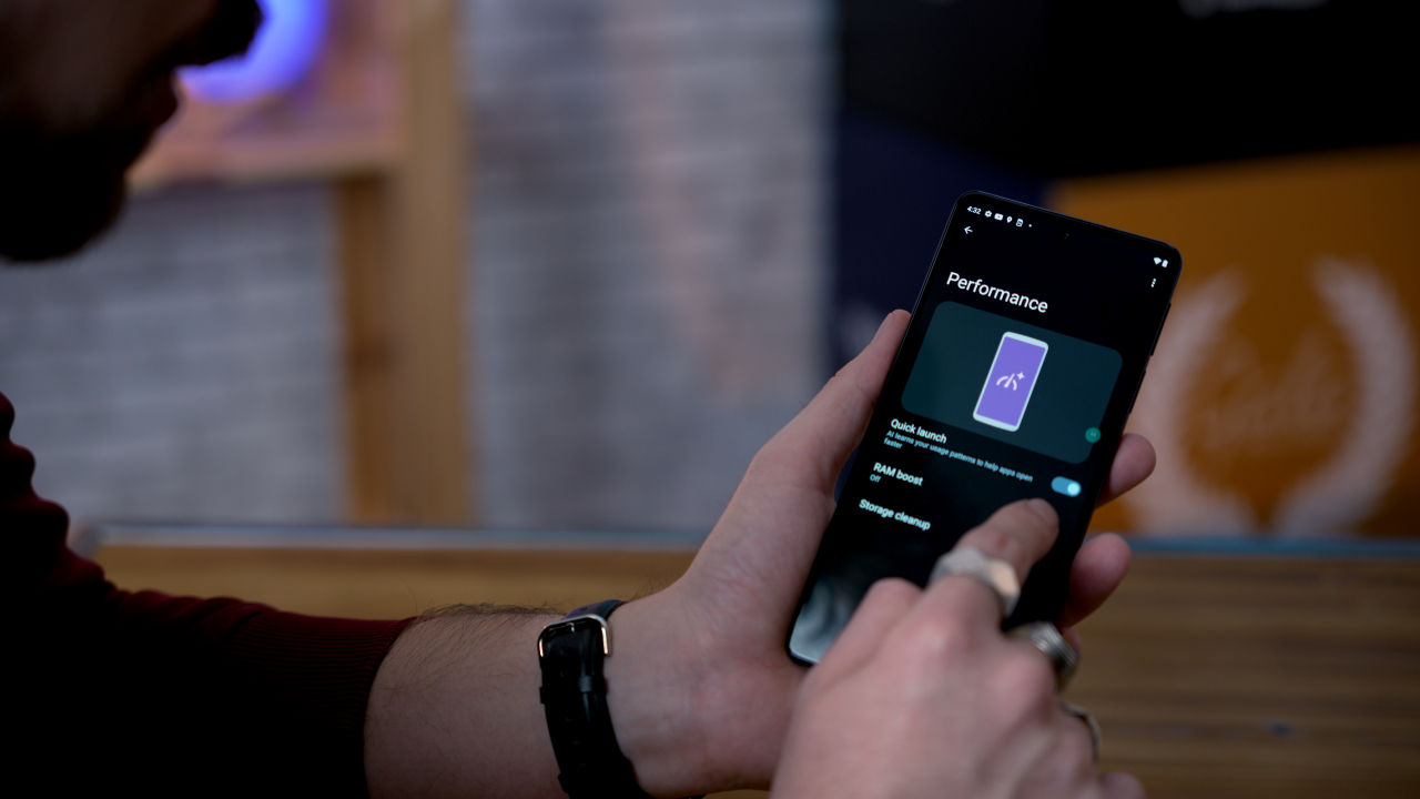 Studiu: Cât de mult contează display-ul în alegerea unui smartphone nou