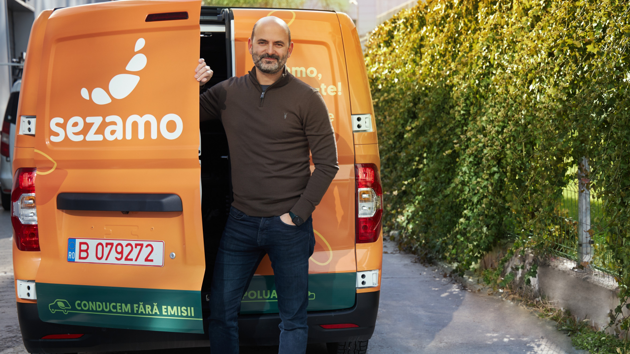 Supermarketul online sezamo va livra în România cu flotă de mașini electrice