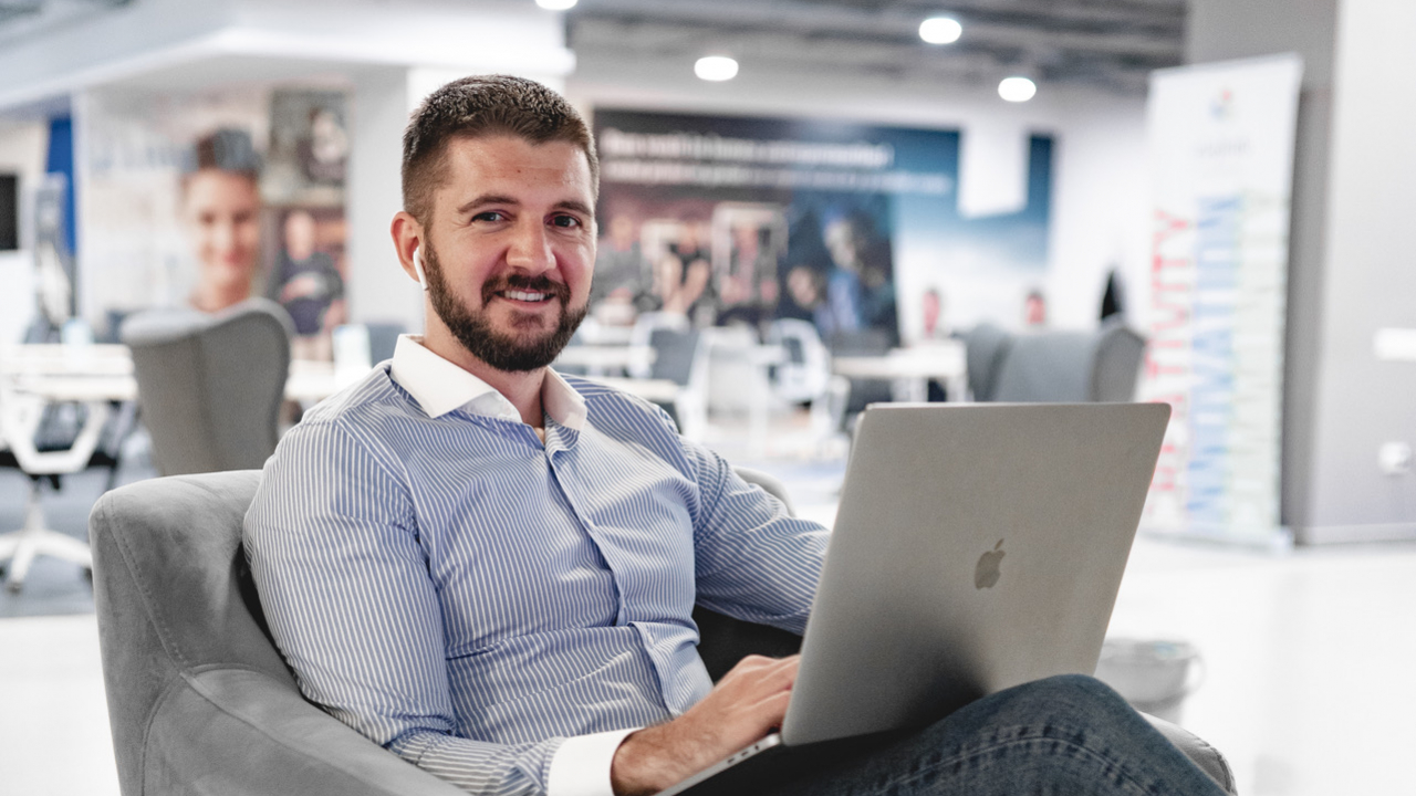 Startup-ul clujean de rezervări Bookr țintește 120.000 de euro investiție