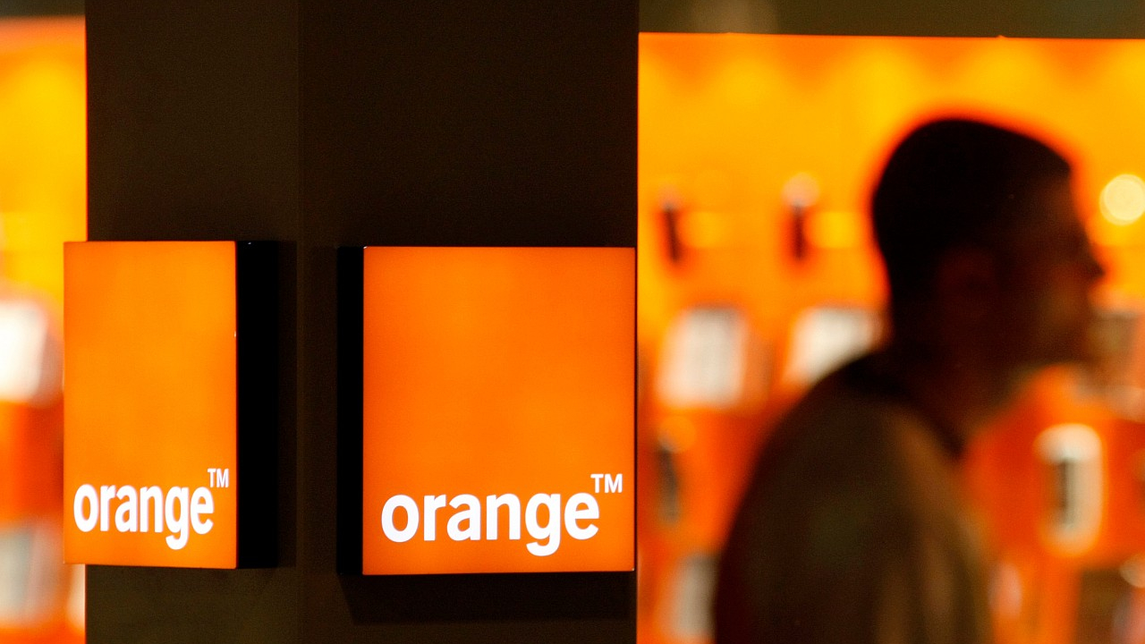 Noi abonamente Orange: oferte pentru antreprenori şi afaceri mici
