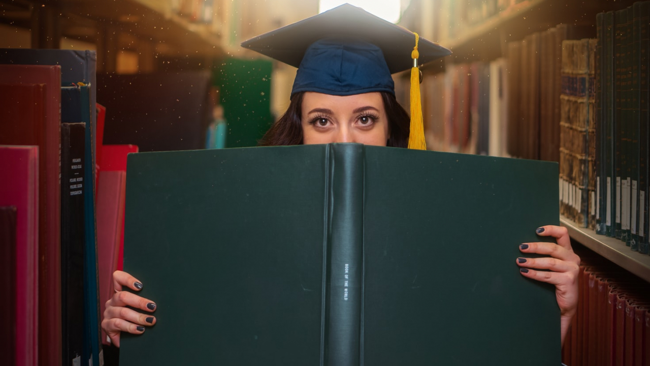 Startup-ul UniApply devine Youni și organizează un târg universitar pentru elevi