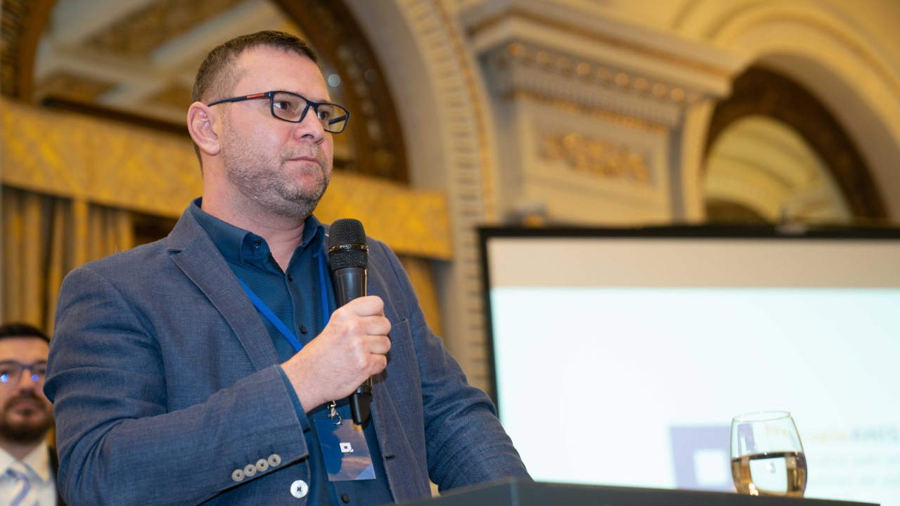 11 cursuri de tehnologii avansate sponsorizate de reprezentanții IT-ului local