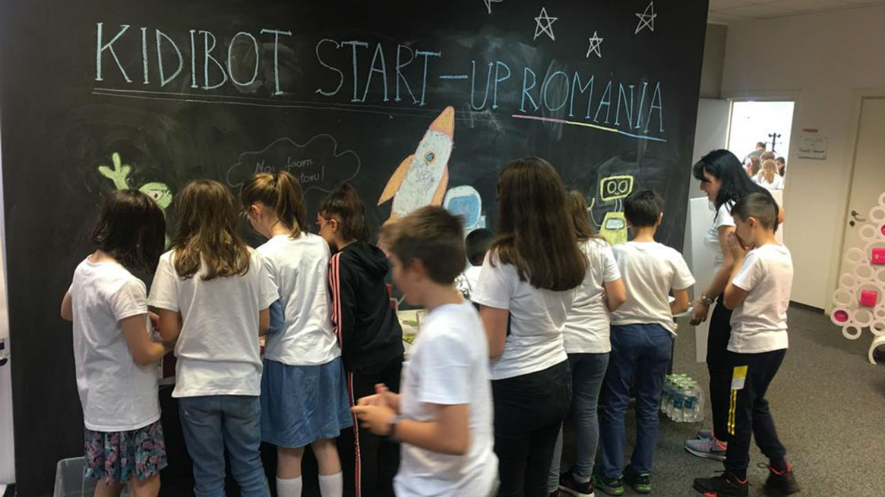 Proiect românesc, semifinalist într-un concurs pe reducerea de plastic