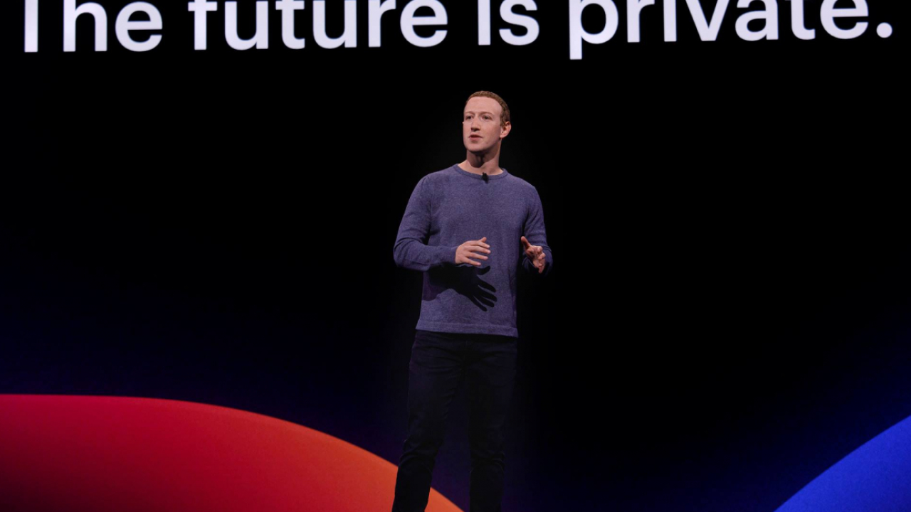 Facebook plătește 400 de mil. de $ pentru Giphy, motorul de căutare de GIF-uri