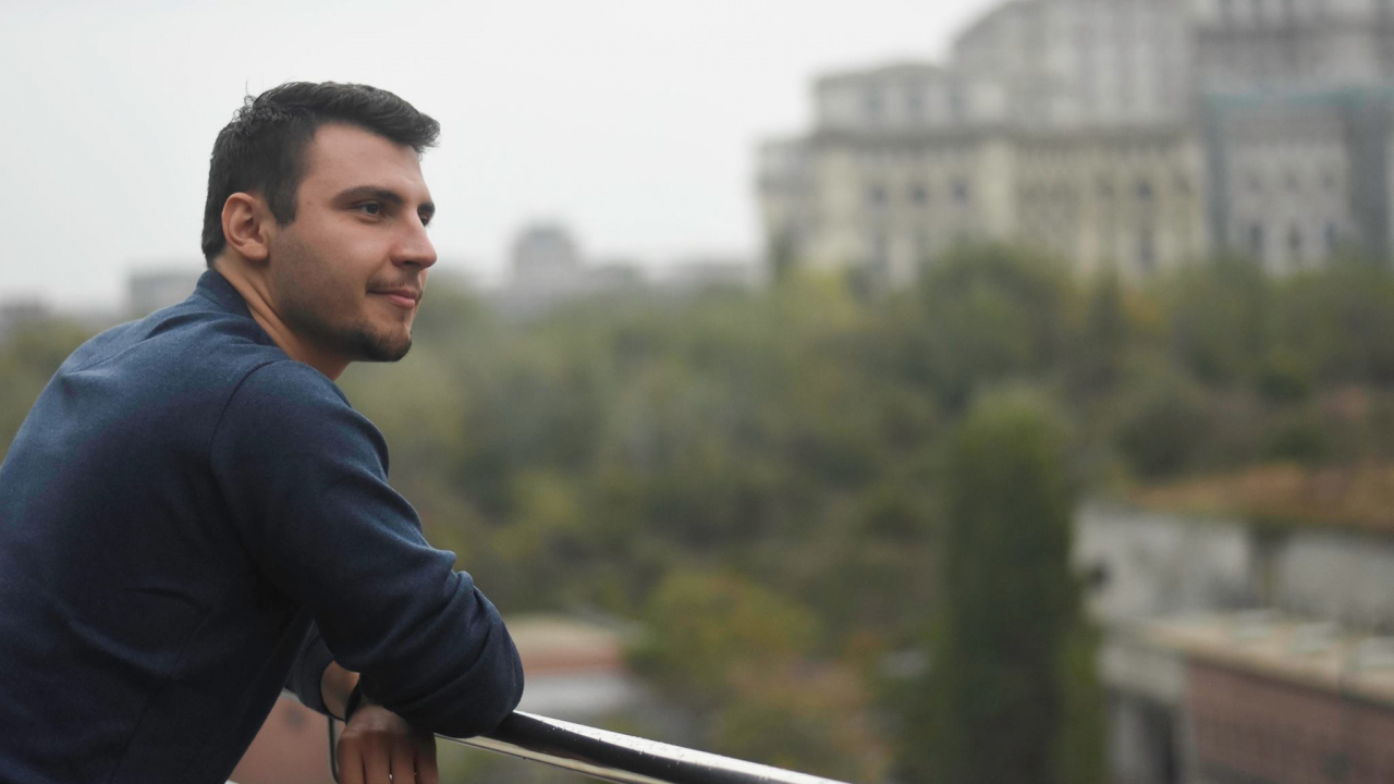 Creatorul "Fără Număr" lansează o aplicație pentru scriitorii amatori