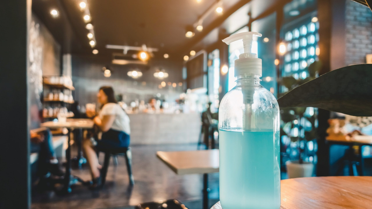 Majoritatea oamenilor și-au schimbat permanent stilul de viață în urma pandemiei