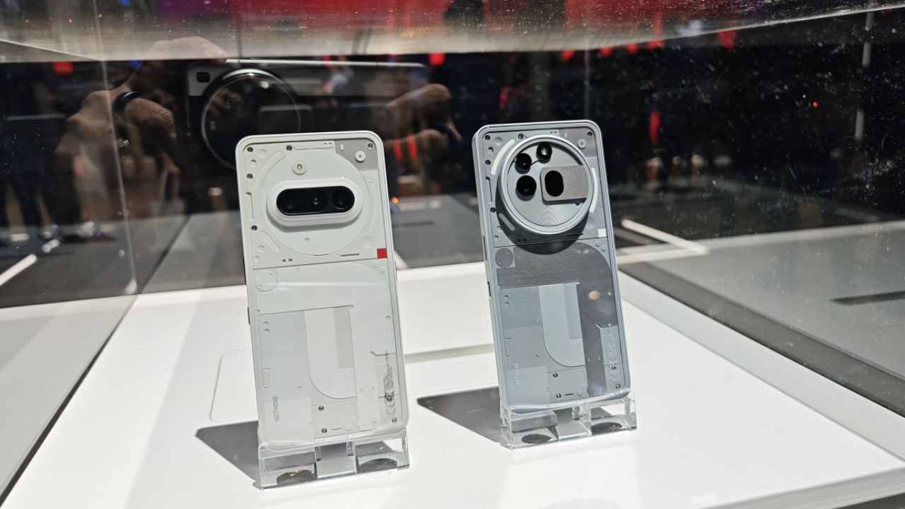 Startup-ul de smartphone-uri Nothing, 200 de milioane $ investiție și pregătește un dispozitiv AI