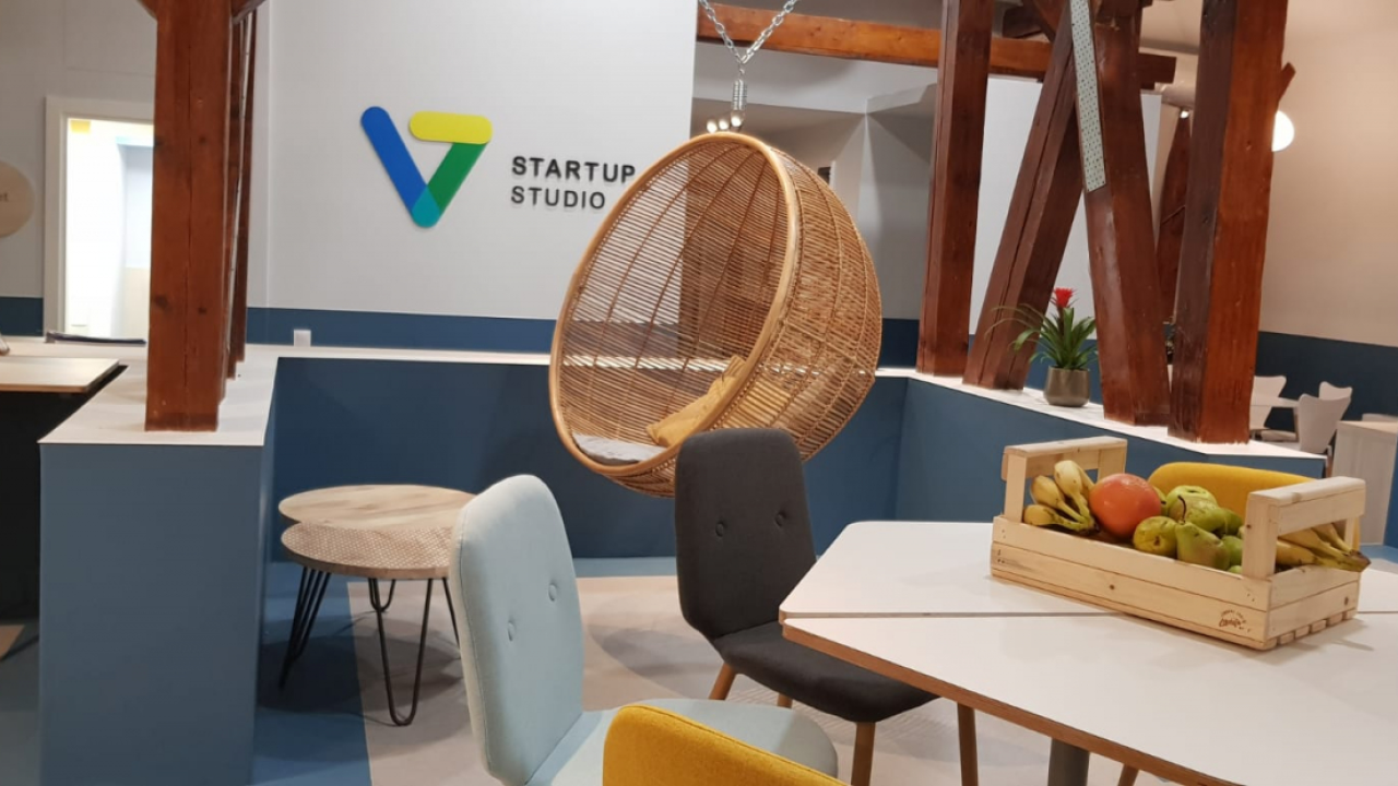 V7 Startup Studio: cât costă abonamentele în spațiul de coworking
