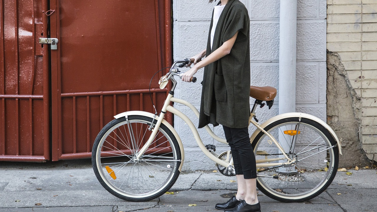 Transport alternativ: reduceri la trotinete și biciclete