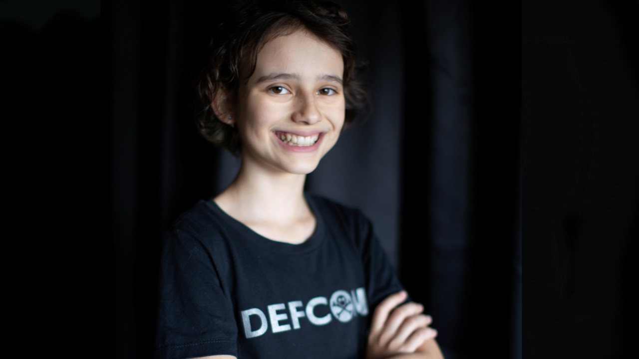 Programator la 12 ani: povești cu hackeri, nu romanțe cu prințese