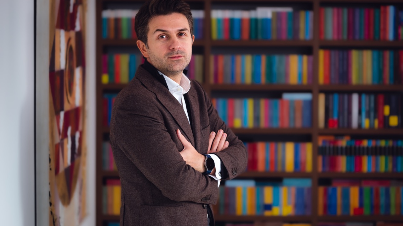 Cât câștigă un narator de audiobookuri în România