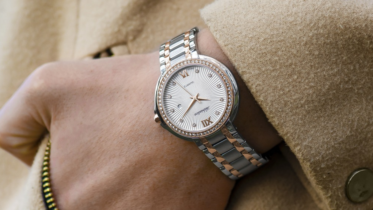 Black Friday 2018: ceasuri aduse în exclusivitate în România