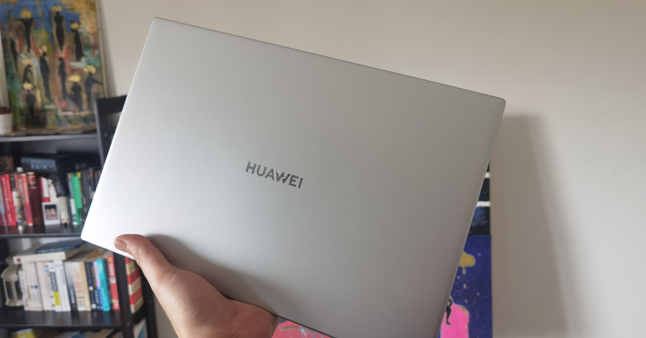 Review HUAWEI MateBook D14: Laptopul perfect pentru birou