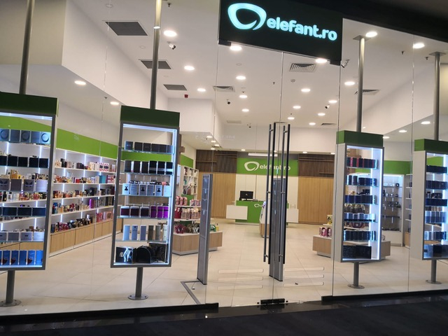 Elefant.ro, business în creștere din online. Plan de extindere prin showroom-uri
