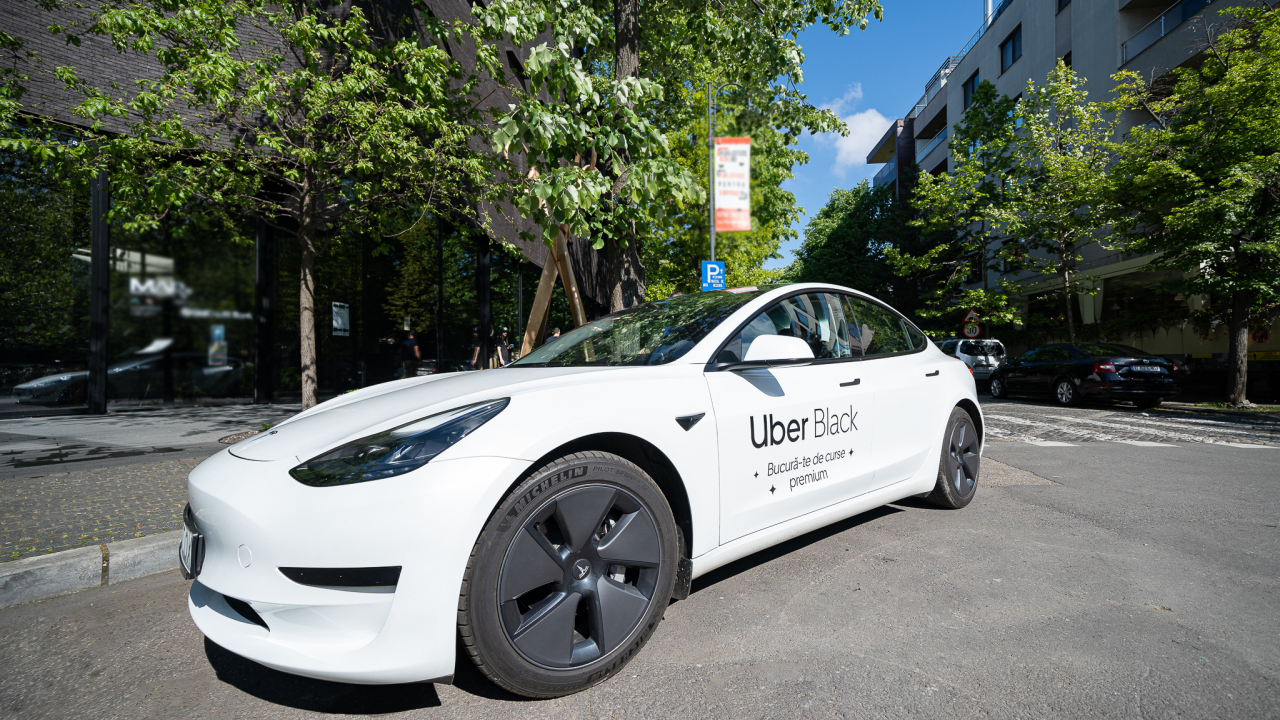 Uber Black, curse de ridesharing premium: tariful minim și mașinile disponibile