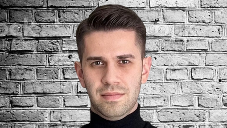 Războiul din Ucraina duce deficitul de programatori din regiune la 40%