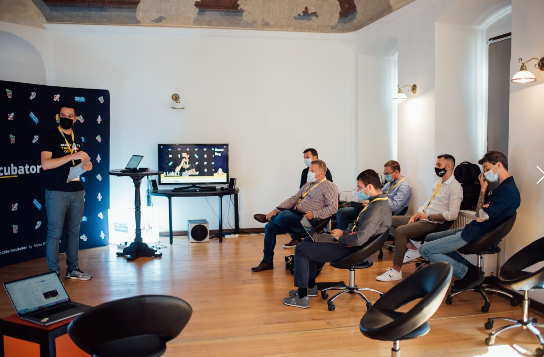 8 startup-uri selectate la Bright Labs Incubator din cadrul Make IT Oradea