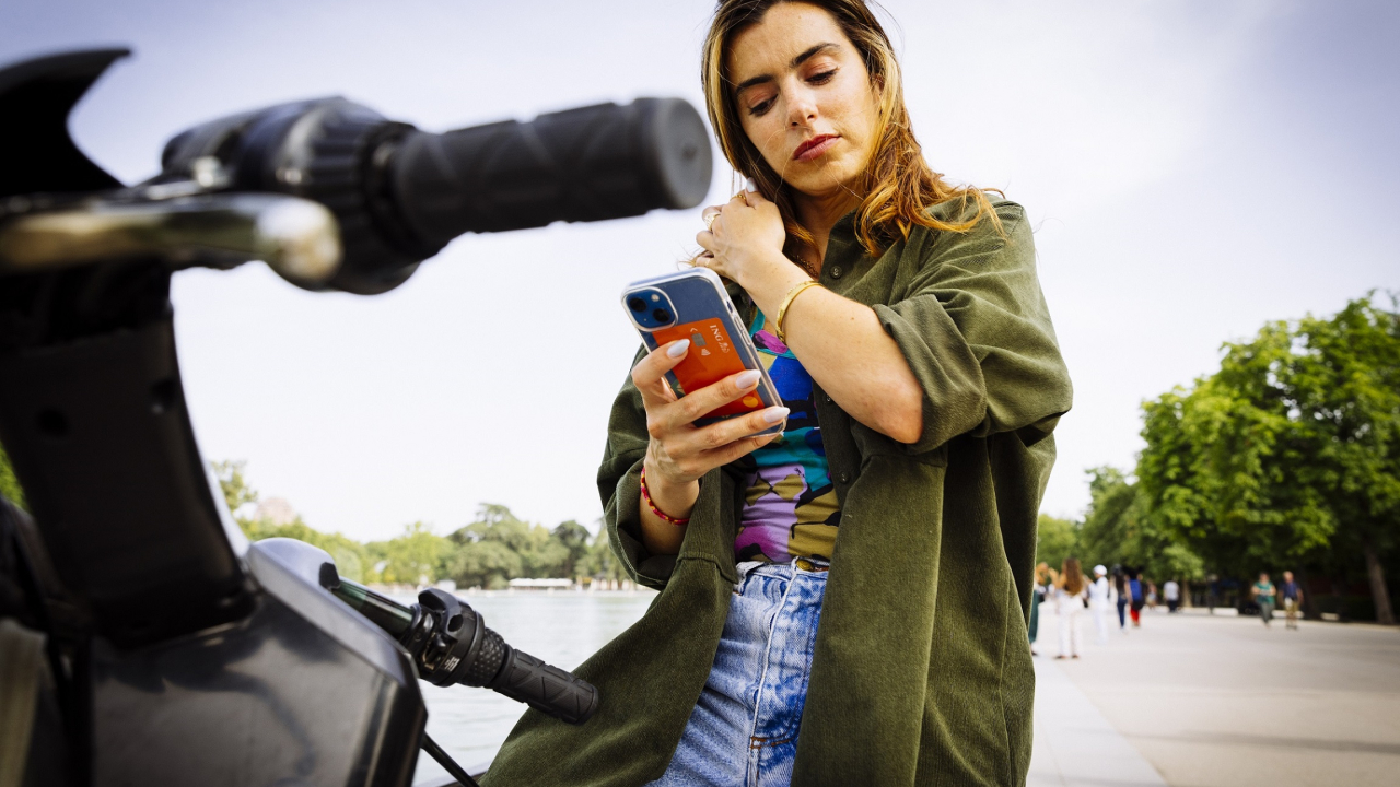 De șase ori mai multe atacuri prin SMS în 2023. Cum vă puteți proteja