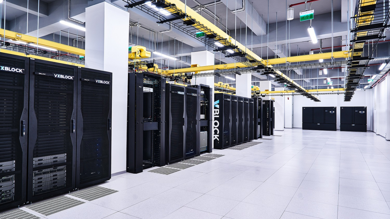 Investiție de 3,5 milioane de euro în Cluj: Telekom inaugurează 2 centre de date