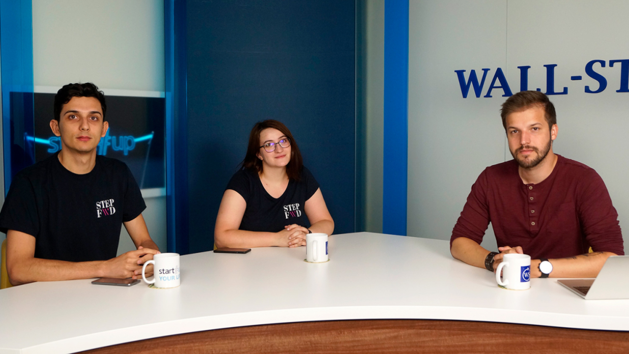 VIDEO/AUDIO StepFWD, programul care promovează femeile în startup-uri