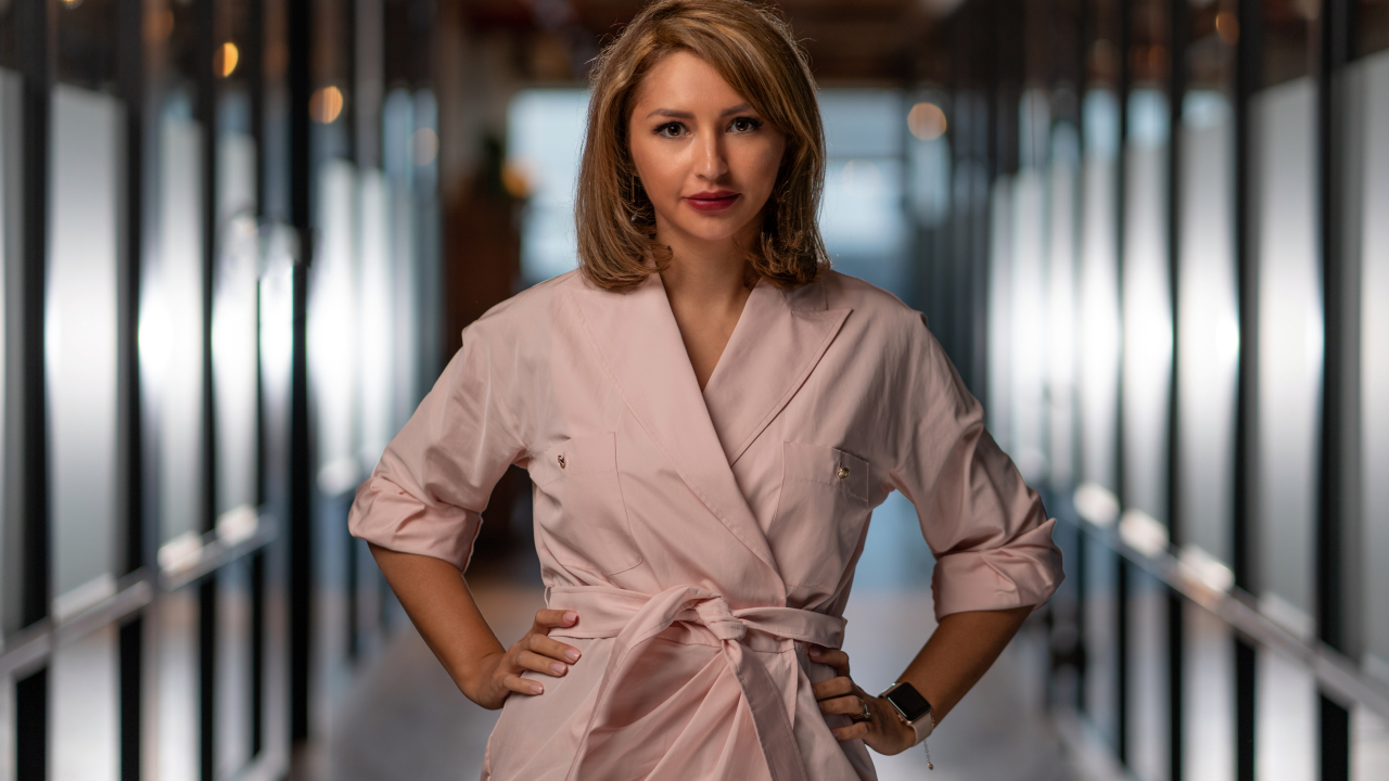 De ce Elon Musk și alte personalități consideră că utilizarea AI reprezintă o amenințare?