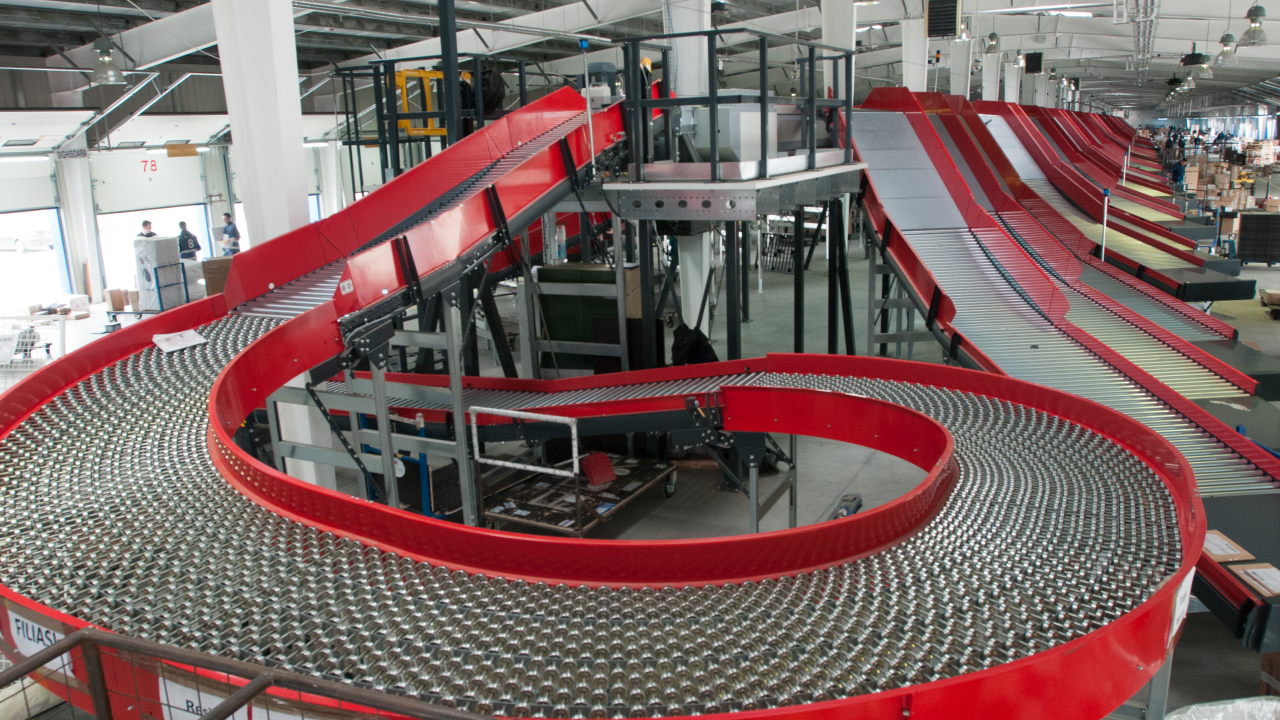 Coronavirus | Urgent Cargus, contact redus la livrarea coletelor