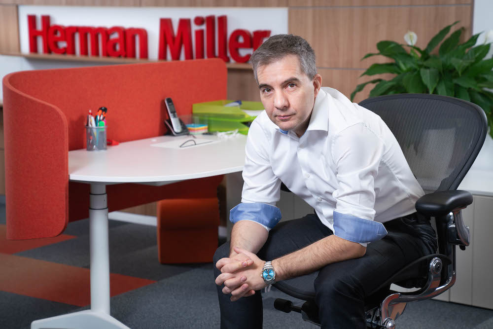 Workspace Studio: eBook cu sfaturi pentru revenirea în siguranță la birou