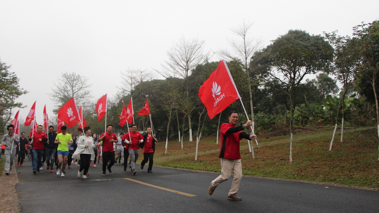 Huawei, venituri în creștere în ciuda sancțiunilor SUA