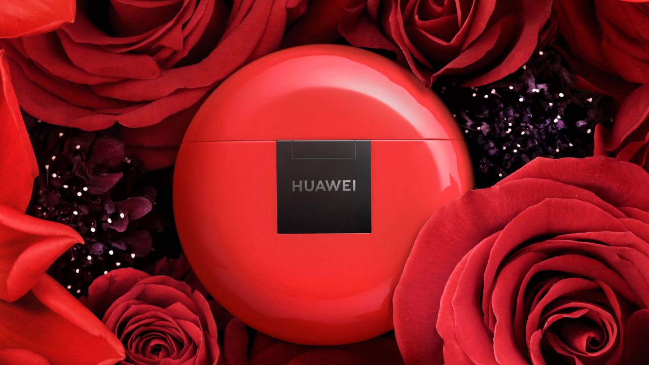 Valentine's Day la Huawei e toată luna: ofertă specială la căștile Freebuds 3