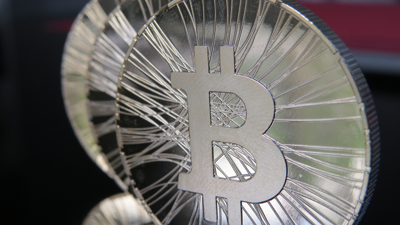 Tehnologia cu puterea de a înlocui guverne și religii