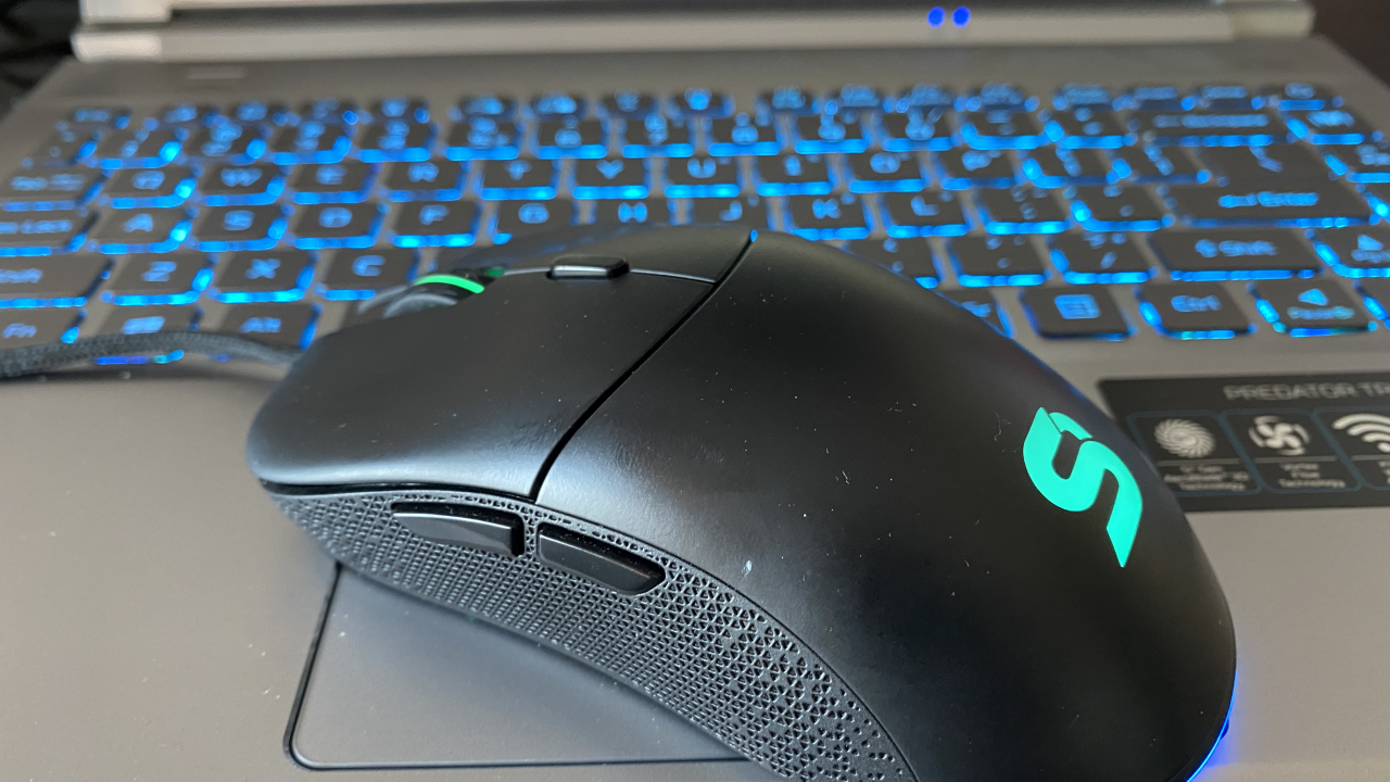 REVIEW Mouse SPC Gear GEM Plus SPG 146 - best buy pentru gameri și birou