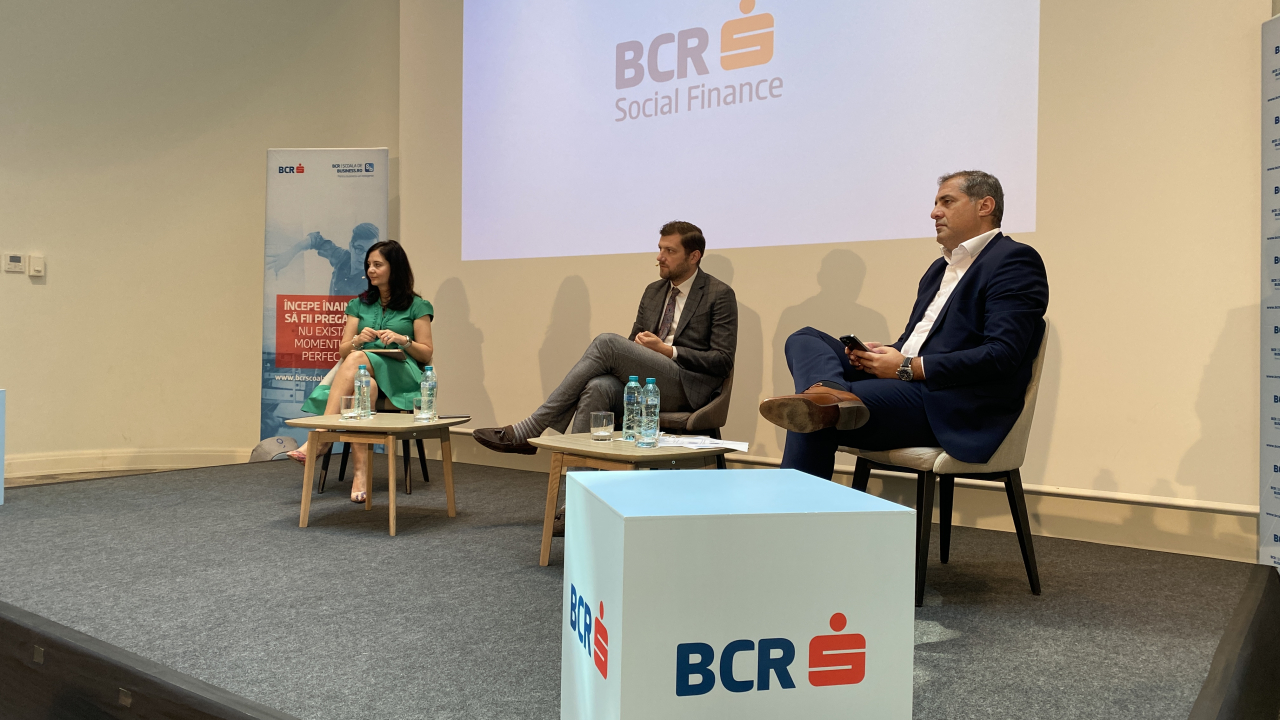 BCR lansează un credit pentru studenți, dar și pentru ONG-uri și recalificare
