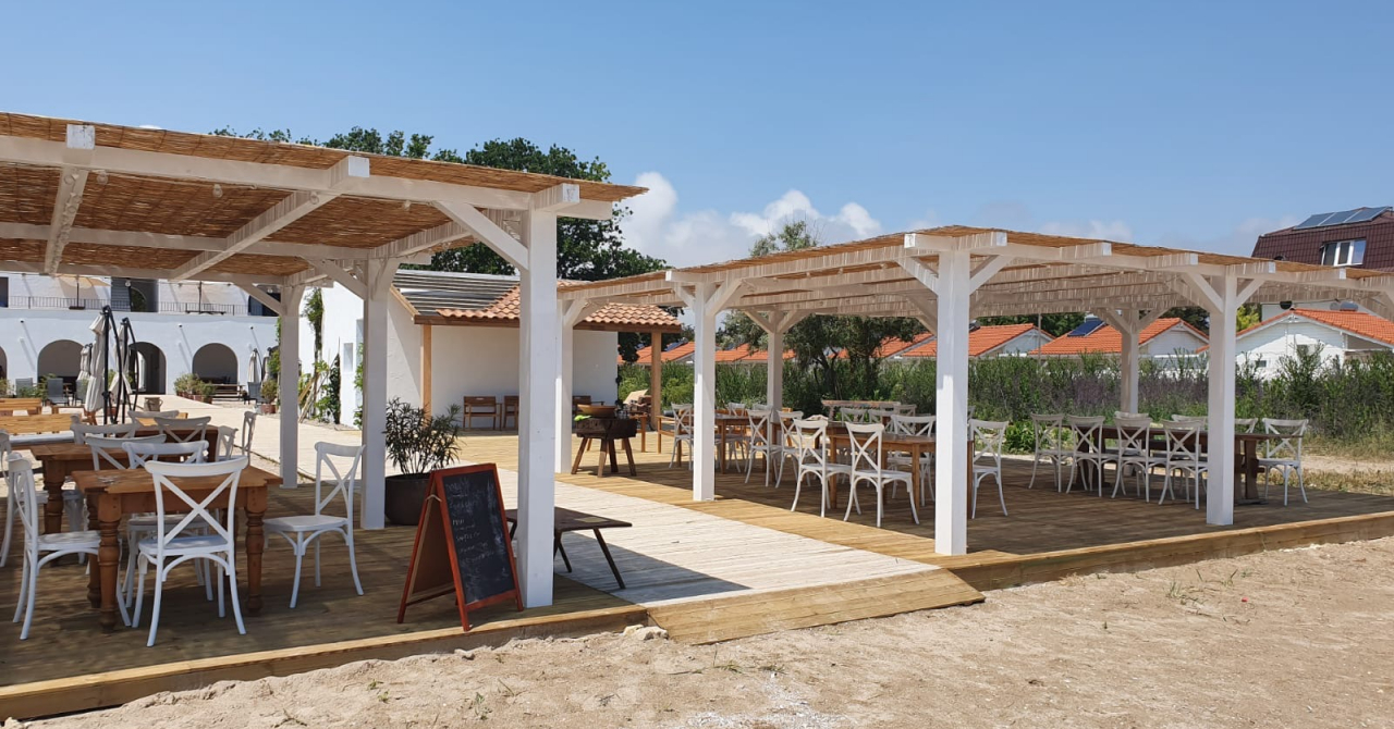 Trenduri în HoReCa: restaurante pop-up pe malul mării în 2020