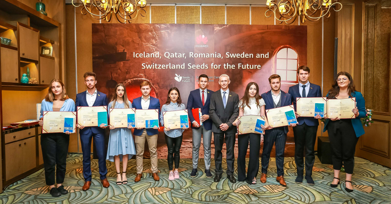8 tineri români au participat la programul Huawei Seeds for the Future