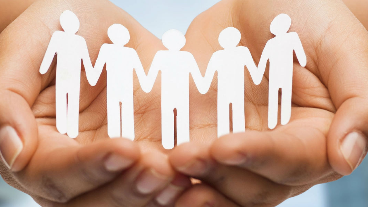 Granturi de 50.000 de euro și consultanță pentru afaceri sociale