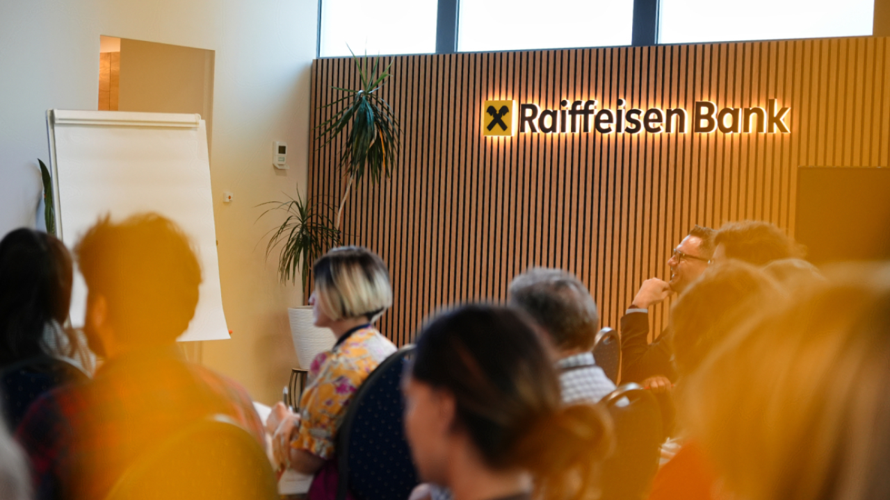 Raiffeisen Factory: peste 360 de afaceri românești finanțate cu 14 mil. euro